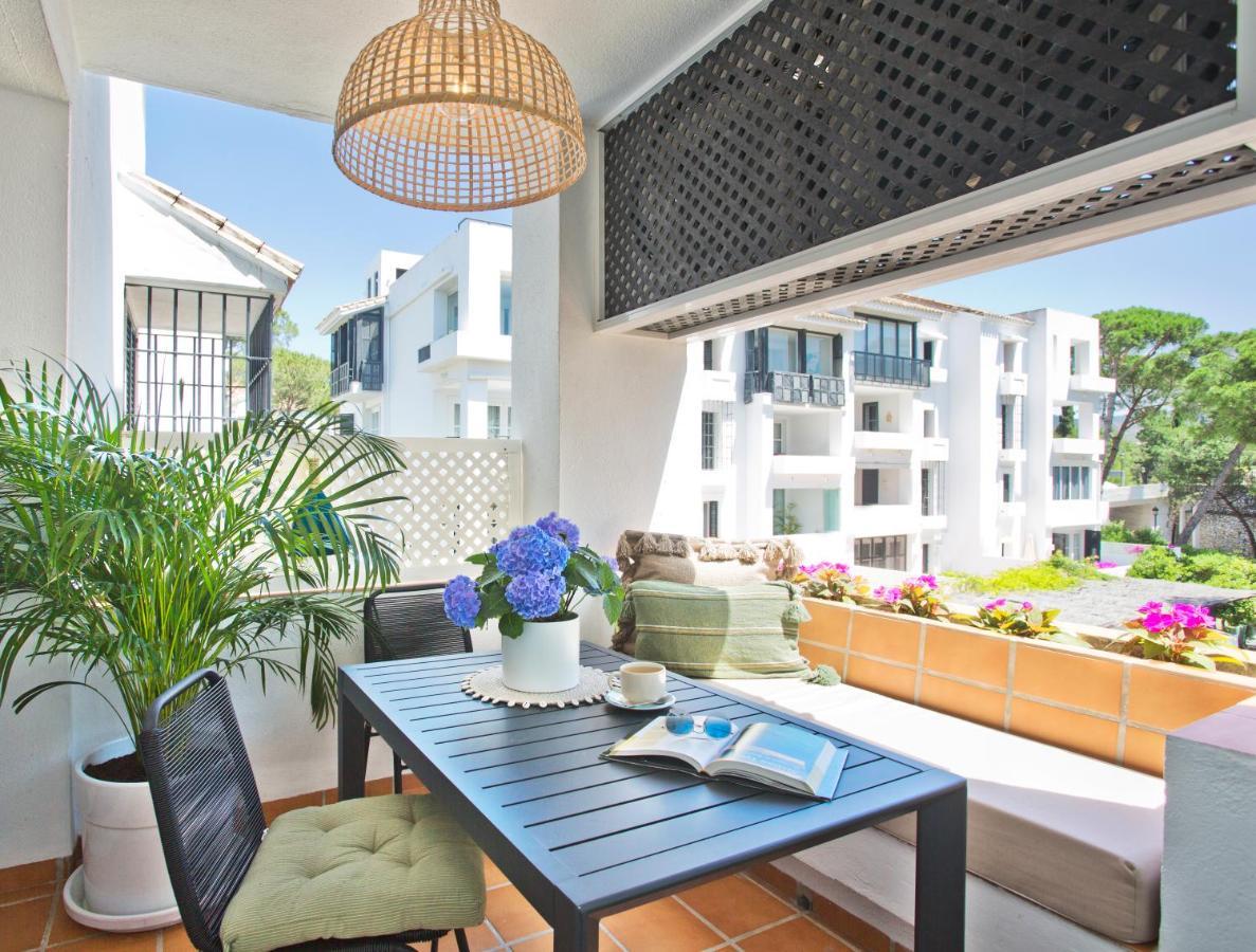 Beachfront Luxury Complex With Tropical Gardens & Pools Marbella Exteriér fotografie